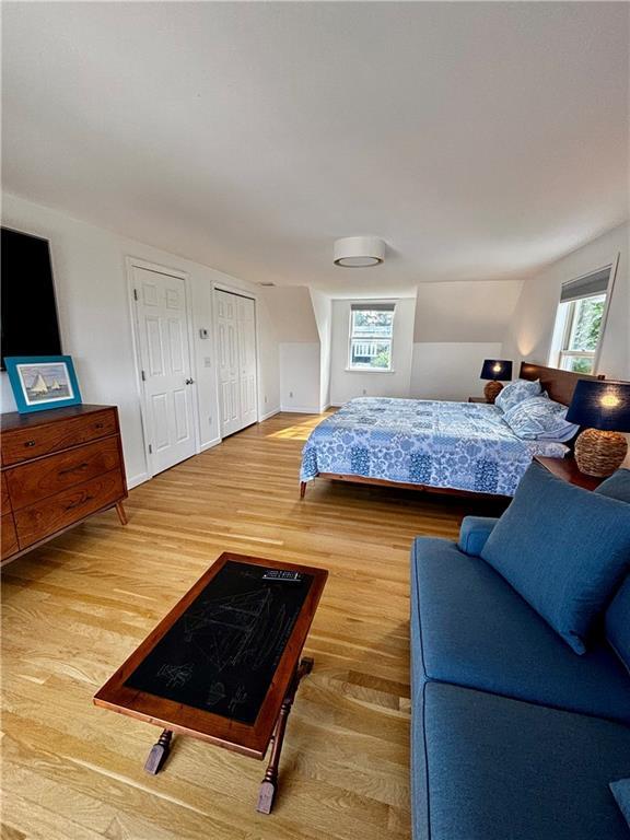 Building Photo - 433 Wolcott Ave