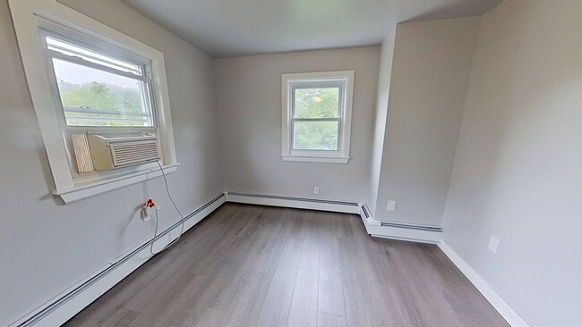 Building Photo - 3 Story Detached Home