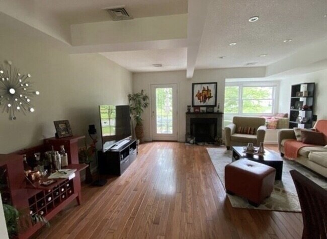 Building Photo - 10 Merganser Way