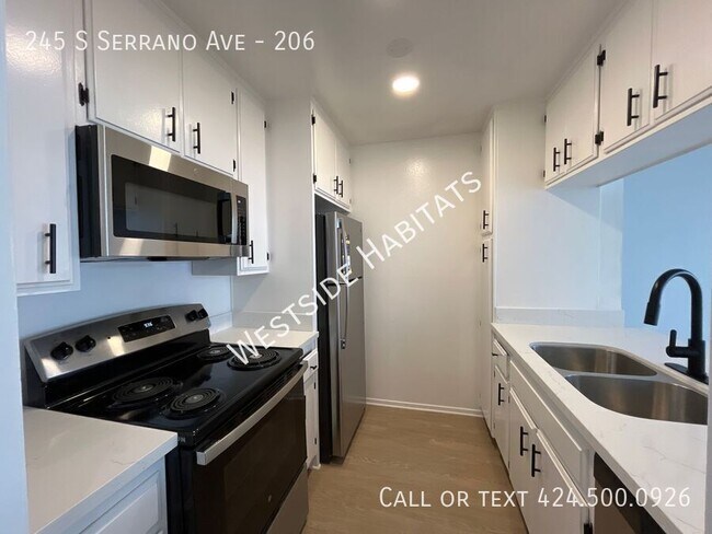 Building Photo - 245 Serrano Ave