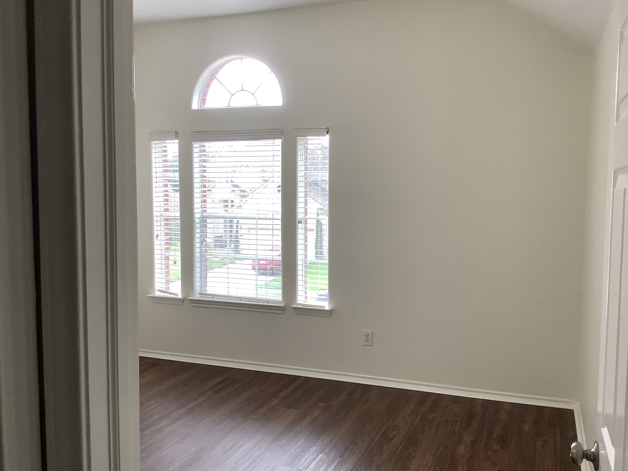 Building Photo - 3340 Zubin Ln