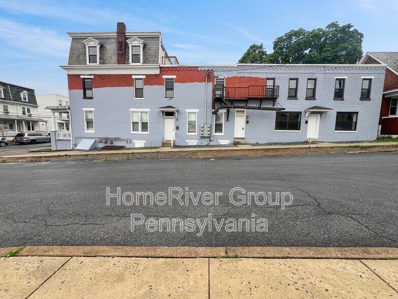 Building Photo - 31 S 18th St