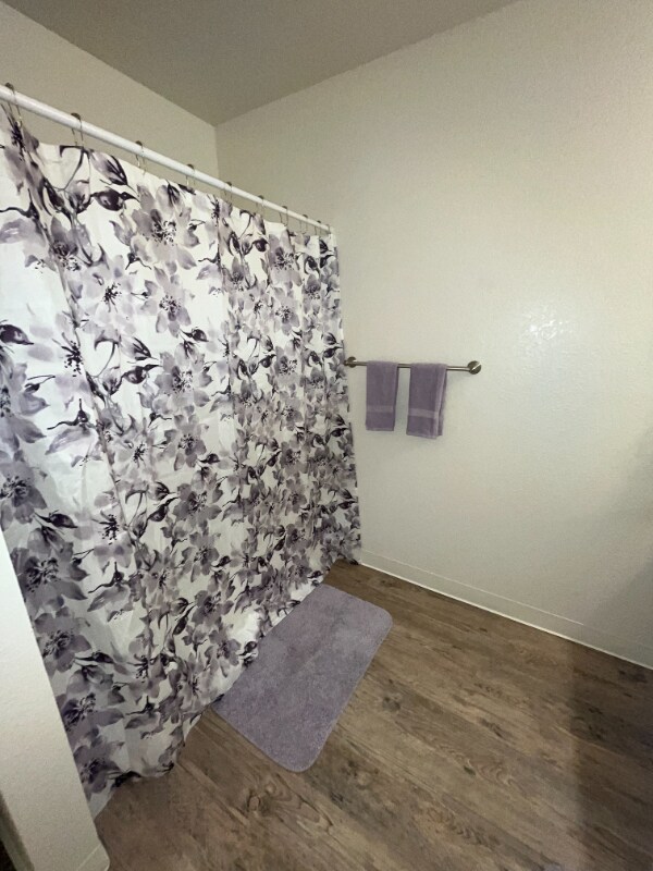 Building Photo - 9235 Elk Grove Florin Rd