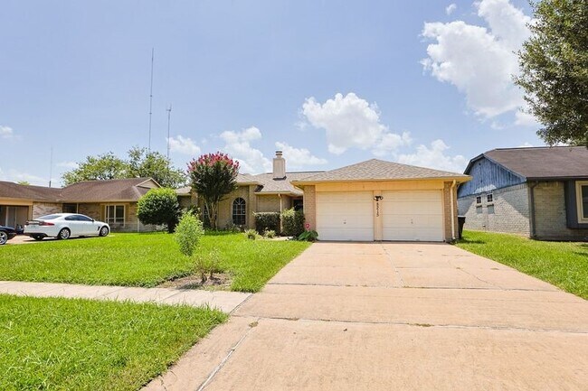 Building Photo - 8215 Summer Quail Dr