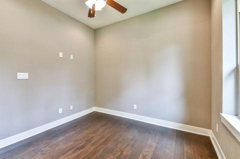 Building Photo - 2014 Briarstem Dr