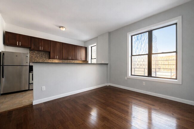 Floorplan - 70 Post Avenue