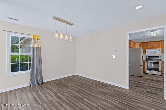 Building Photo - 5001 Middlesex Dr