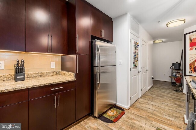 Building Photo - 6500 America Blvd