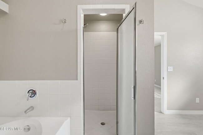 Building Photo - 2913 Pino Blanco Pl