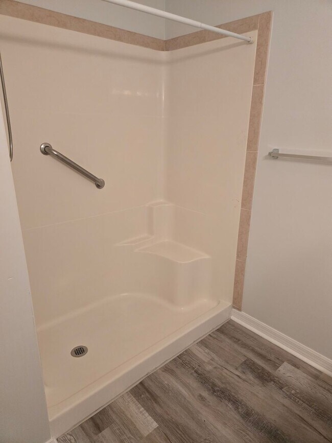 Building Photo - 3 Bedroom/ 2 Bath home at The Greens at West End