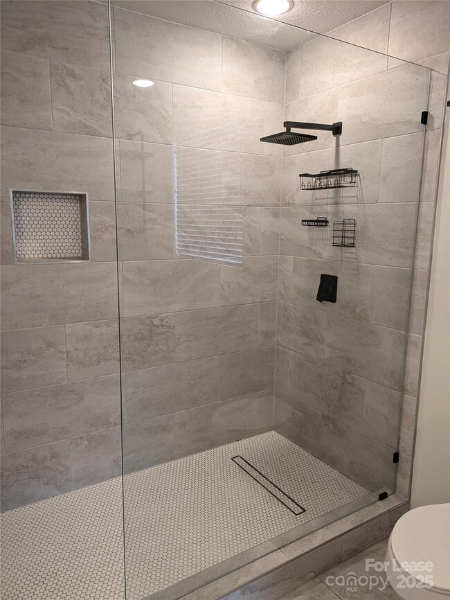 Building Photo - 134 Nevis Ln