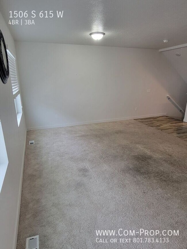 Building Photo - 1506 615 W