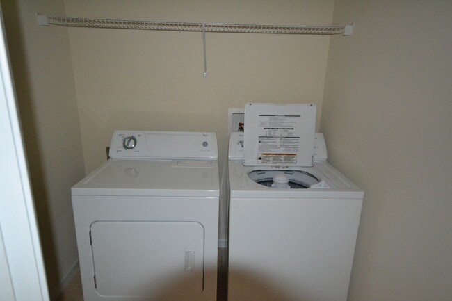 Building Photo - 39B Jacobs Way Dr