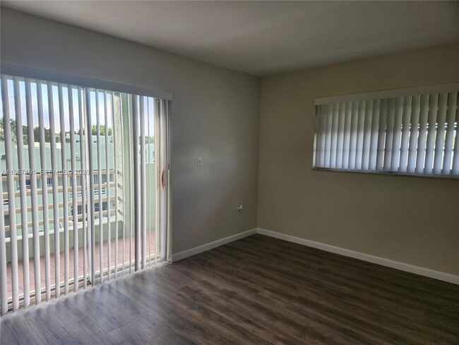 Building Photo - 11011 NW 7th St