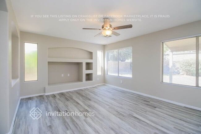 Building Photo - 696 N Coral Key Ave