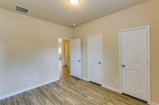 Building Photo - 11817 Mockingbird Ln