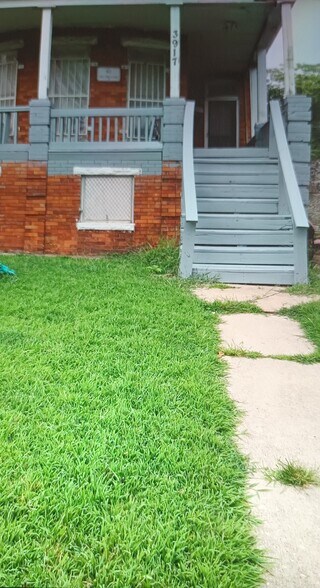Building Photo - 3917 Park Heights Ave