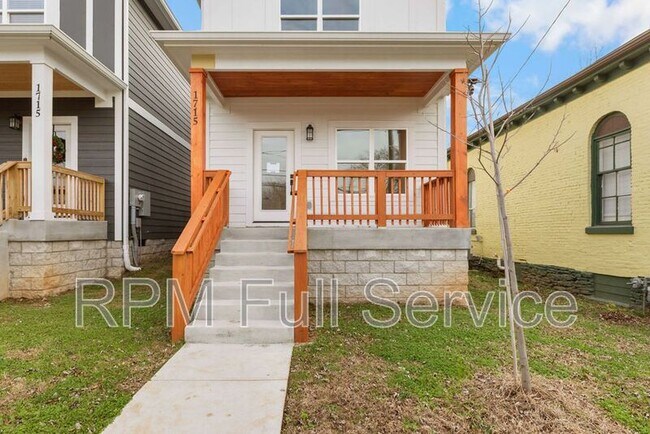 Building Photo - 1715B Heiman Street