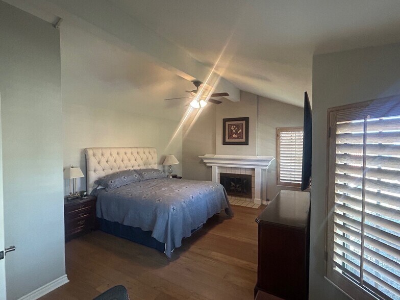 Building Photo - 3098 Dragonfly St