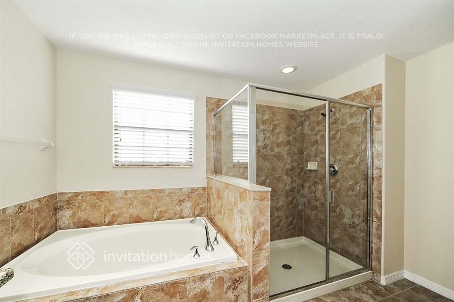 Building Photo - 10164 Celtic Ash Dr