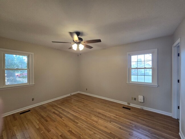 Building Photo - 5426 Silver Pine Ct