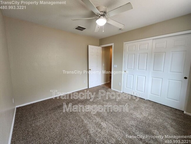 Building Photo - 4189 S Rim Rd