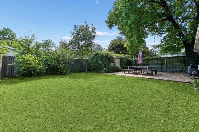 Building Photo - 509 Brockenbraugh Ct