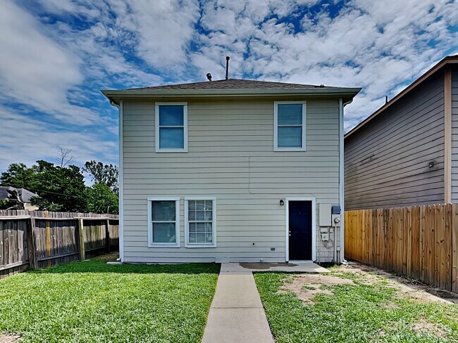 Building Photo - 11431 Carla Street Houston TX