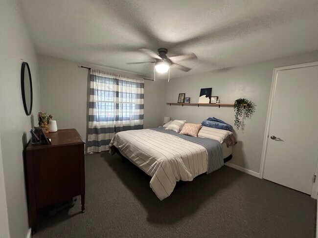 Bedroom 2 - 1133 Lathrop Ave