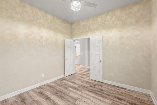 Building Photo - Stunning Sherwood Home in Quiet Cul-de-Sac | Modern Upgrades & Spacious Layout