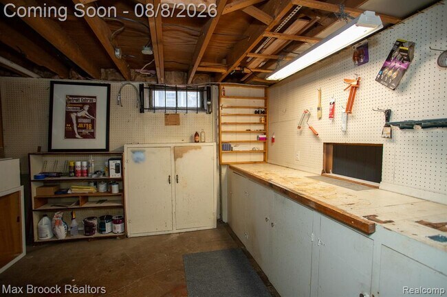Building Photo - 8501 Northfield Blvd