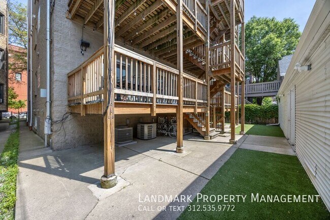 Building Photo - 3306 N Clifton Ave