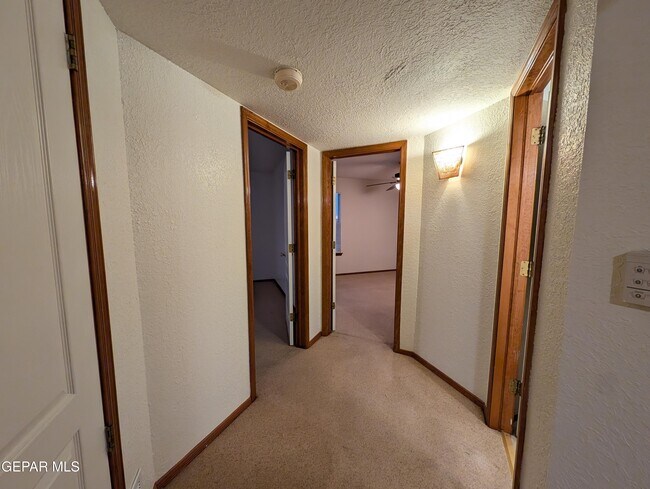 Building Photo - 11820 Pueblo Seguro Way