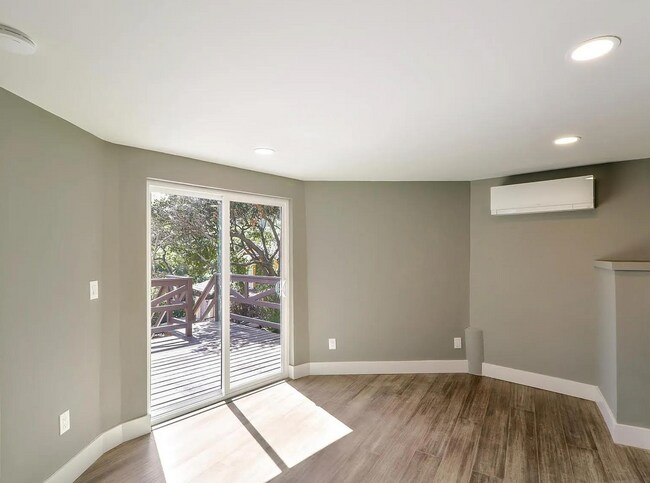Building Photo - Cottage Retreat Minutes from Downtown Los Gatos & Saratoga