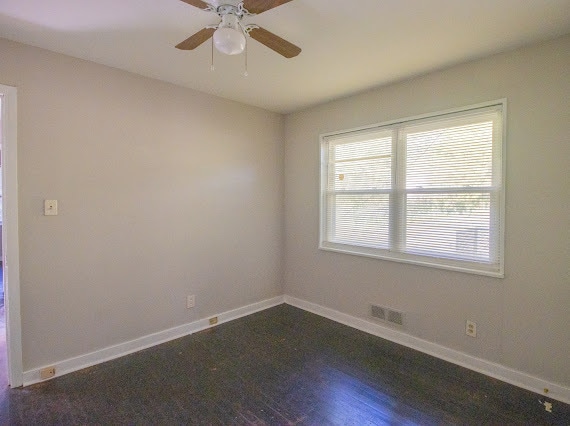 Building Photo - 9877 Redcliff Rd