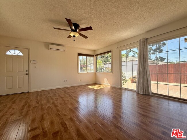 Building Photo - 6205 Gentry Ave