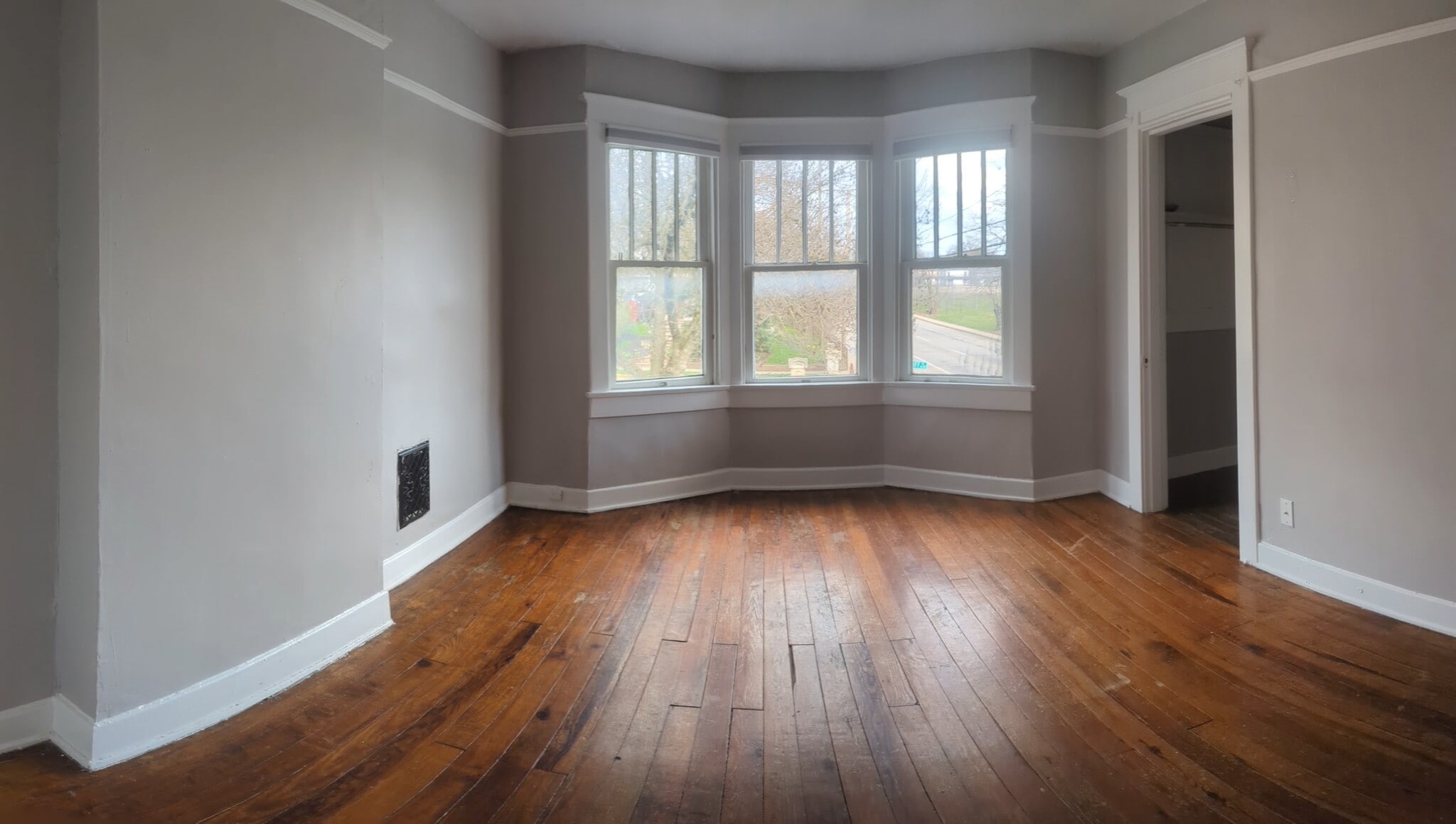 Primary bedroom - 502 Woodruff Place Middle Dr