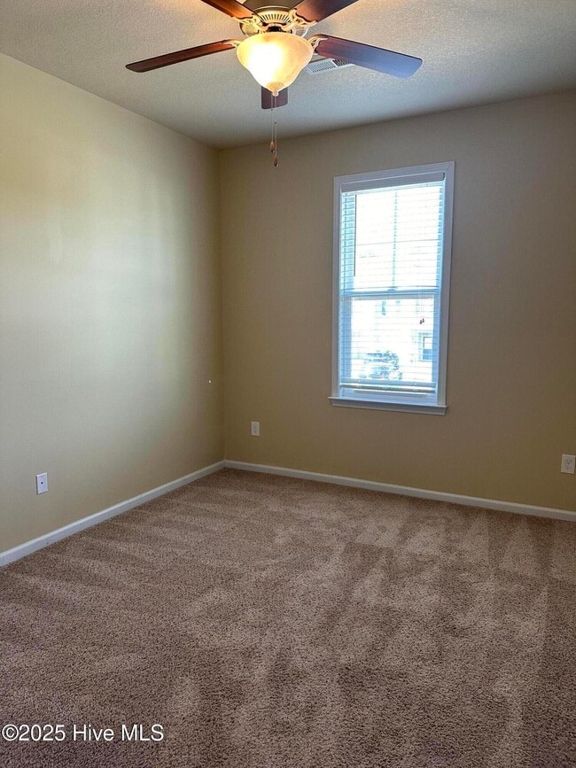 Building Photo - 317 Cedar Island Trail