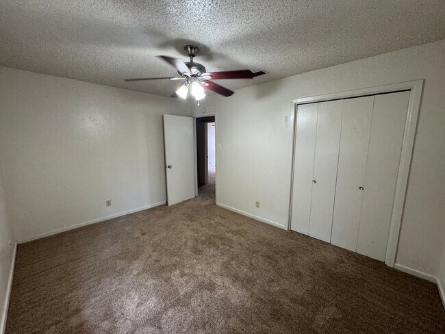 Building Photo - 3-Bedroom House for Rent in Killeen