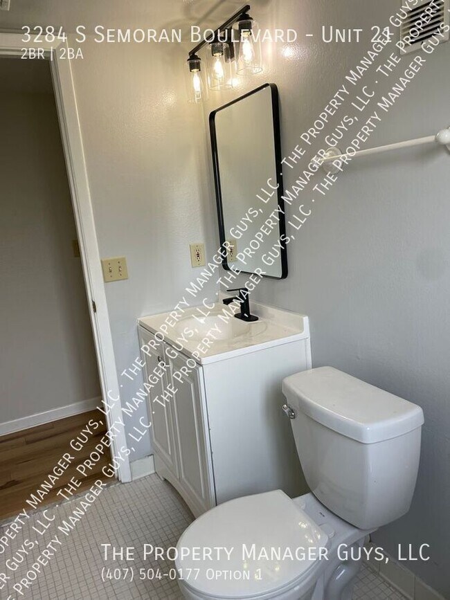 Building Photo - 3284 S Semoran Blvd