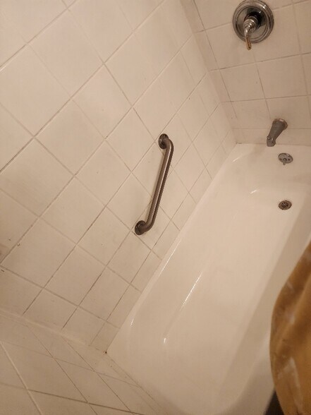 Building Photo - 1494 Diagonal Rd