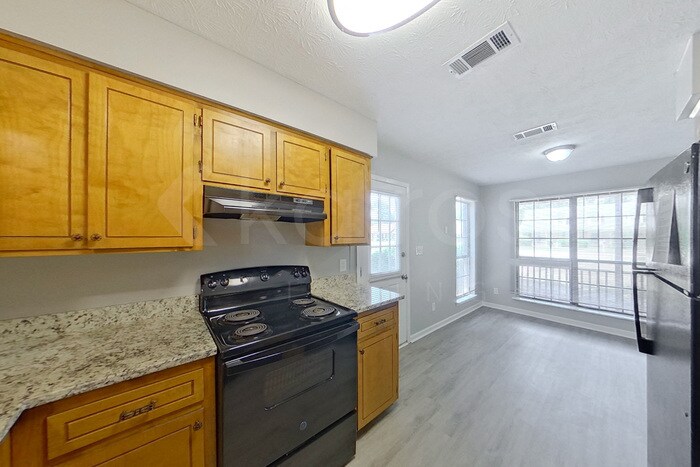 Building Photo - 4224 Beardsley Dr