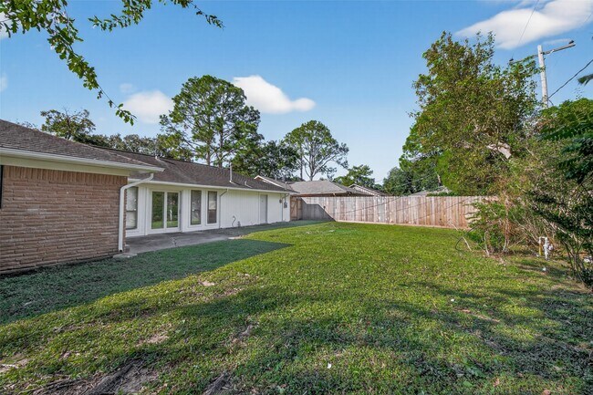 Building Photo - 5418 Darnell St