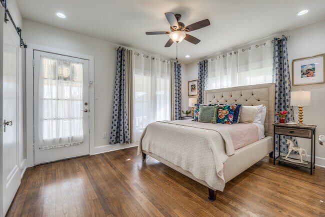 Front Bedroom - 417 E Locust St