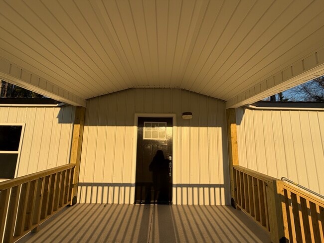 Building Photo - 1406 Flowing Wells Rd