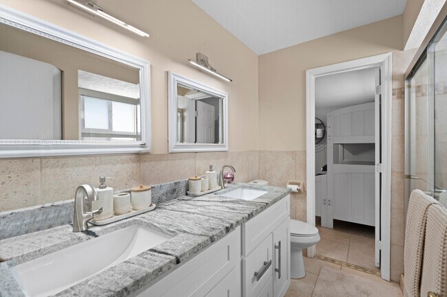 Building Photo - 3238 SW Constellation Rd