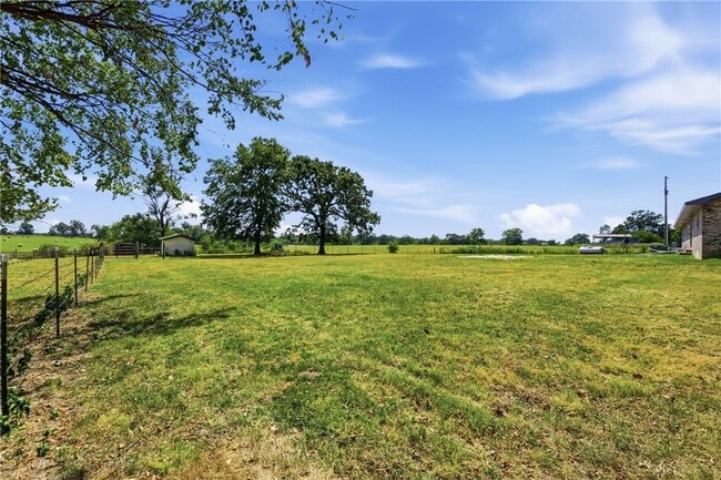 Building Photo - 15099 AR-72