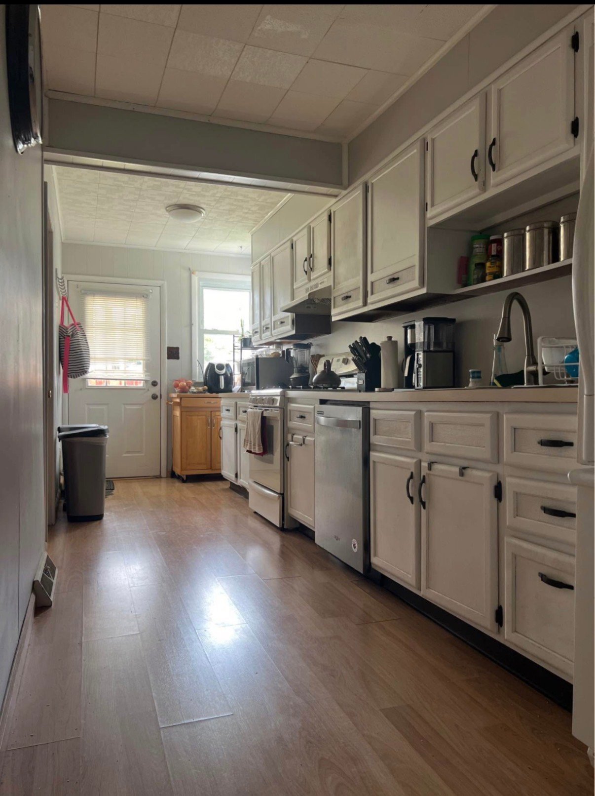 Building Photo - 206 Marne Rd