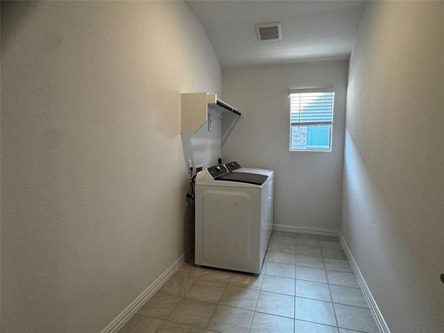 Building Photo - 1362 Los Olmos Ln