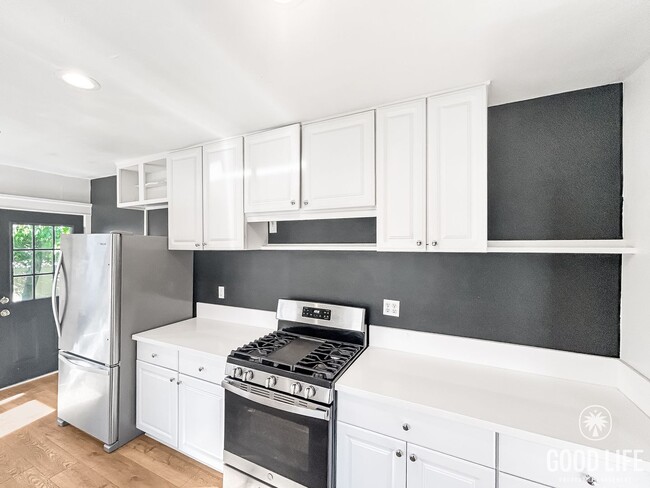 Building Photo - Newly Remodeled 3B/2BA House in North Park!